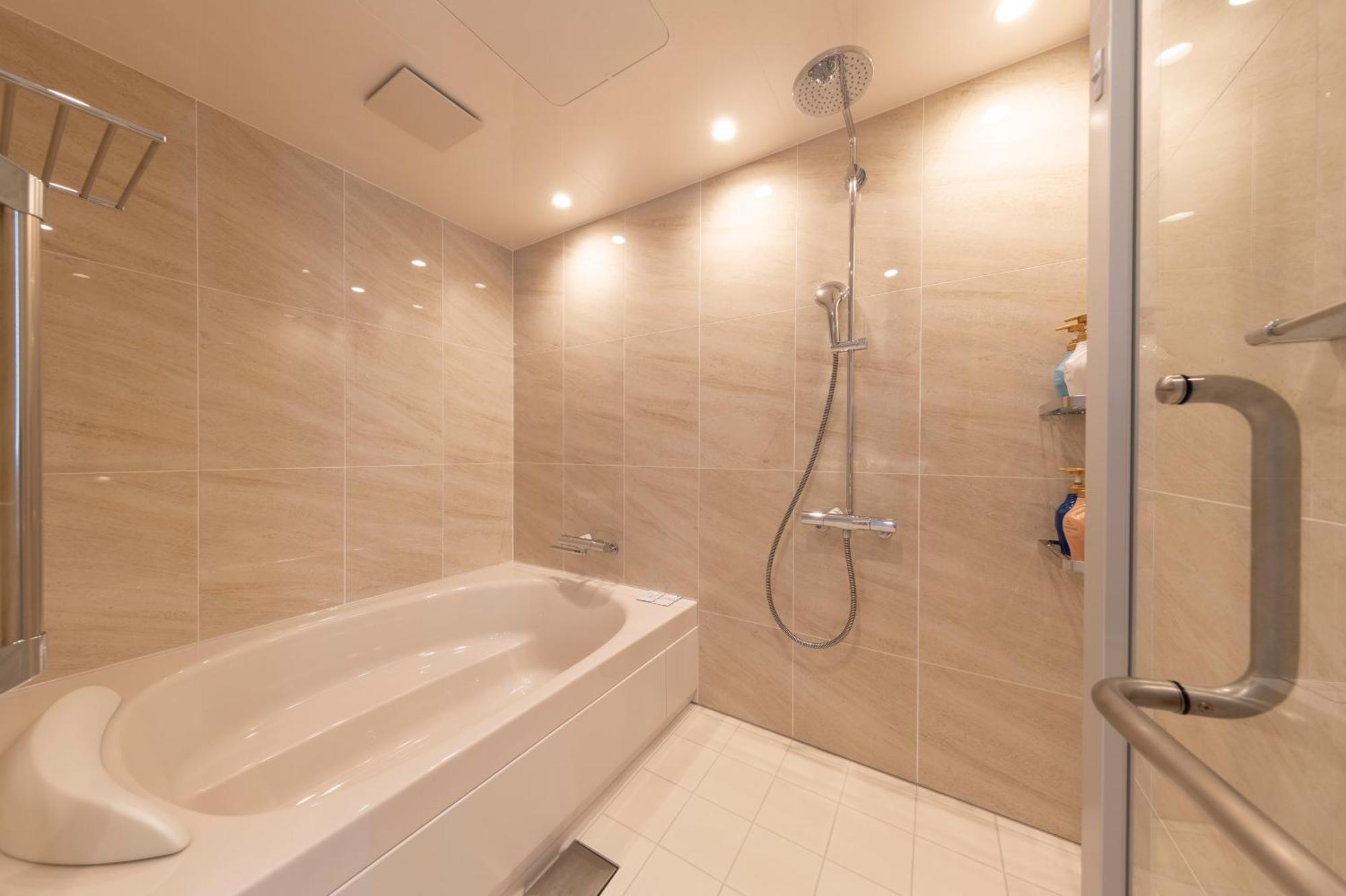 Hotel Springs Makuhari Premier Chiba Buitenkant foto