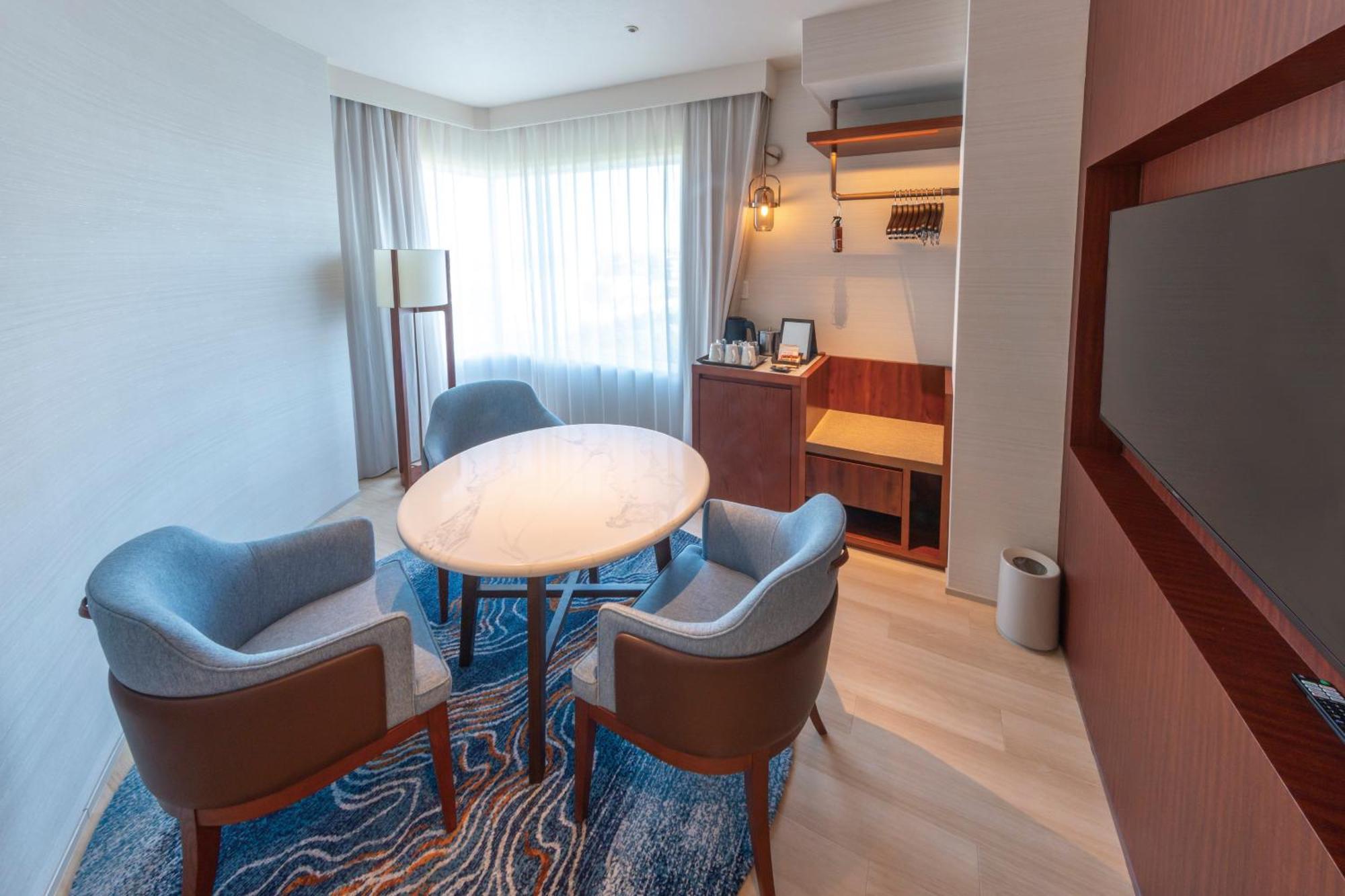 Hotel Springs Makuhari Premier Chiba Buitenkant foto
