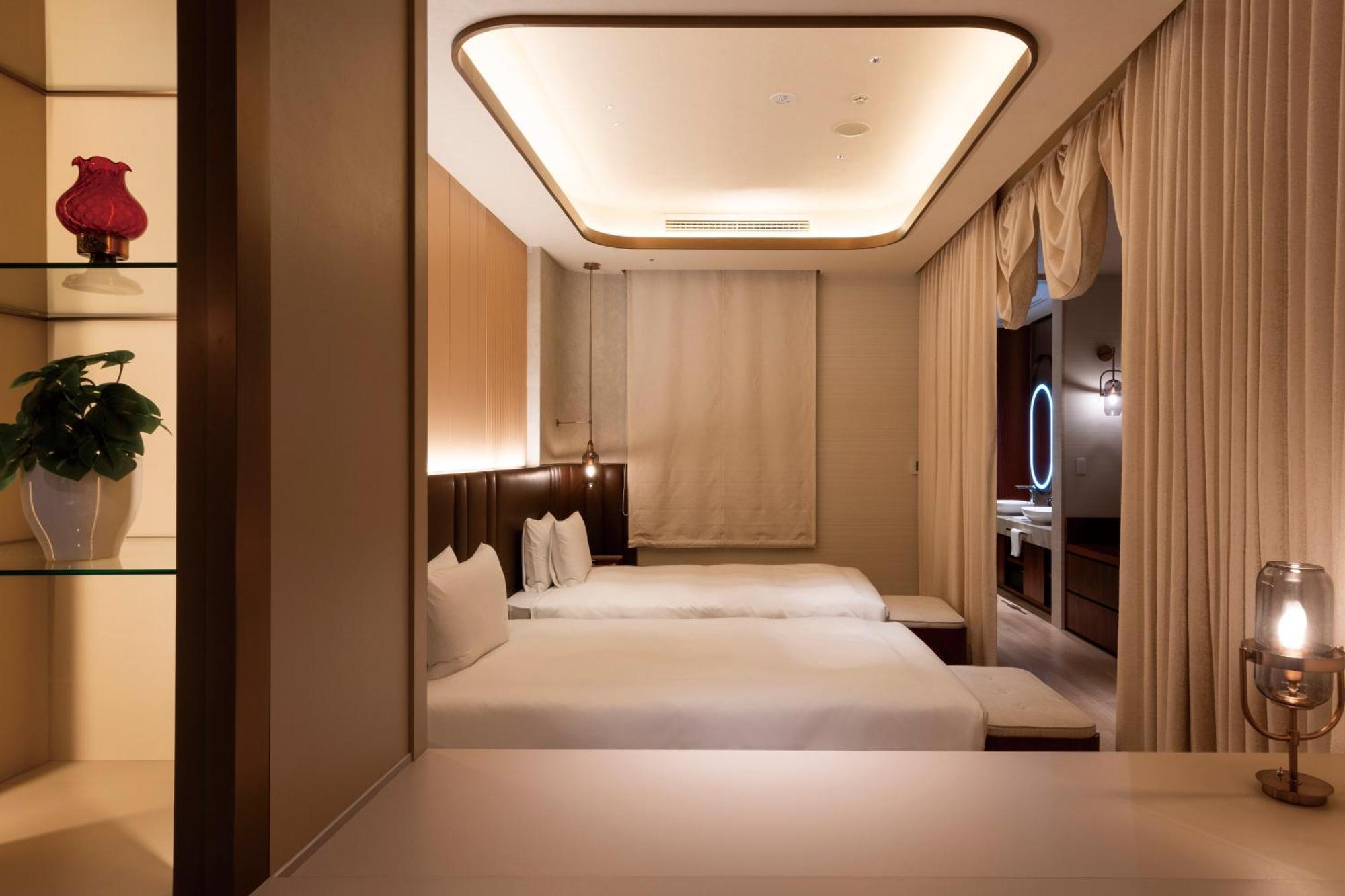 Hotel Springs Makuhari Premier Chiba Buitenkant foto