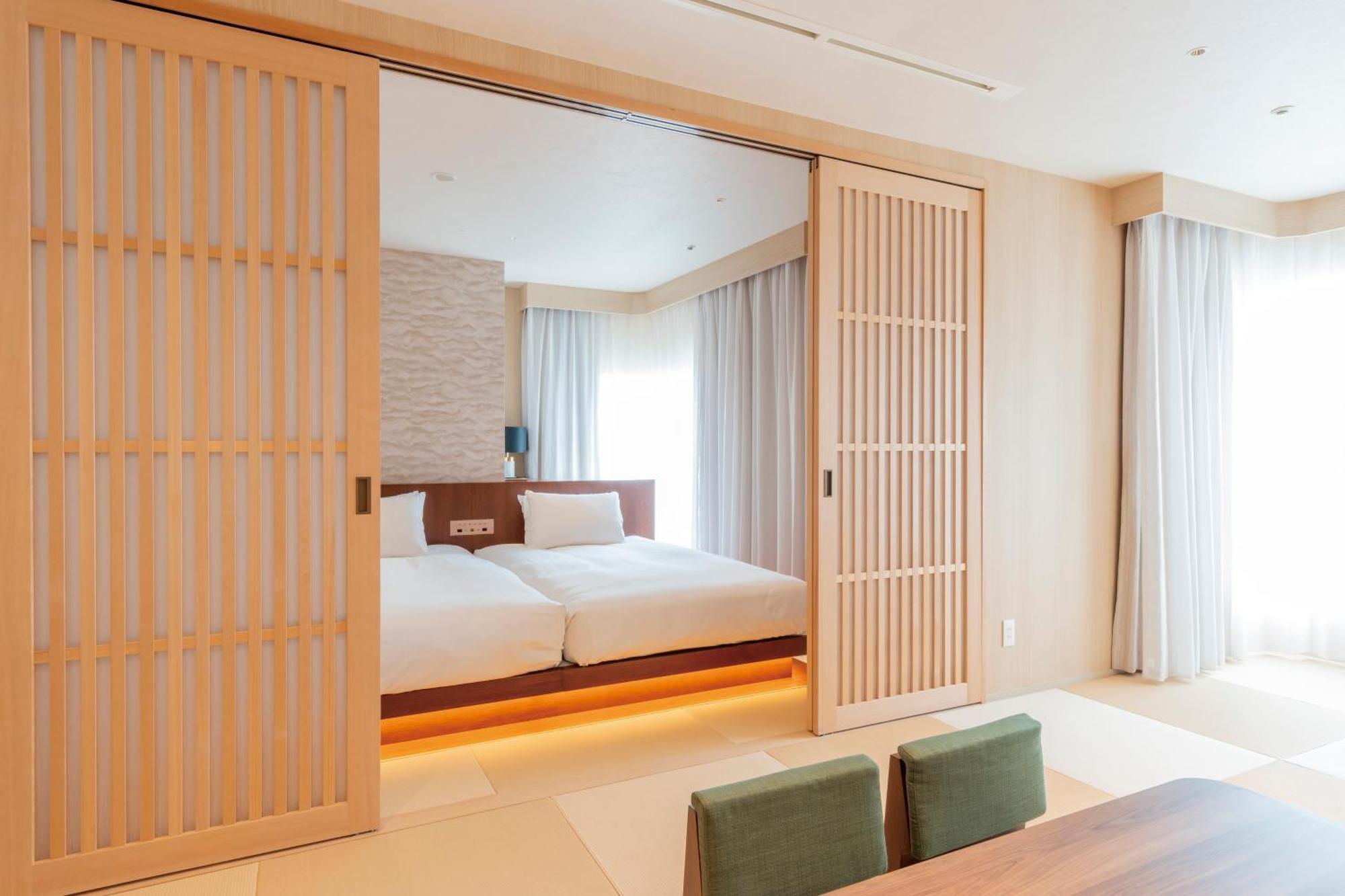 Hotel Springs Makuhari Premier Chiba Buitenkant foto